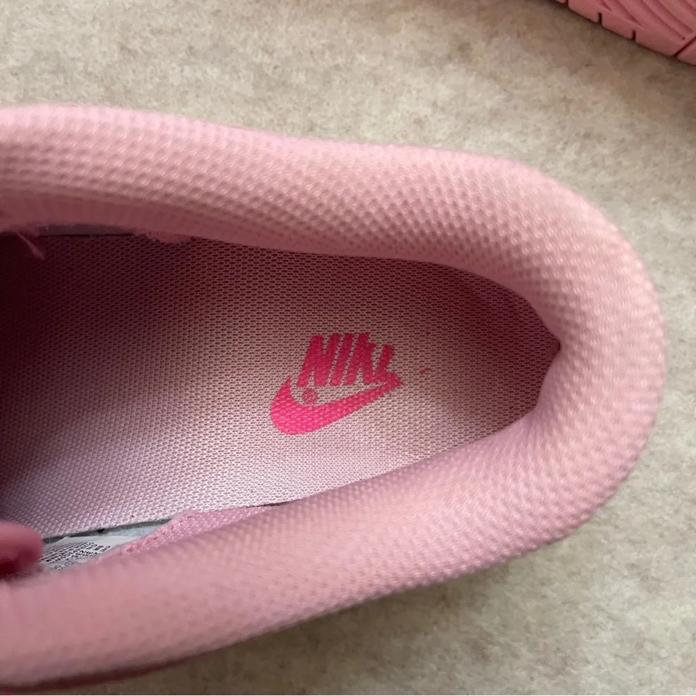 Nike Dunk Low in Triple Pink with 2 color laces DH9767-600 Big Girls Size 6